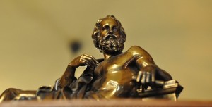 Plato - Bronze