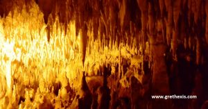 Kastoria - Cave of the Dragon